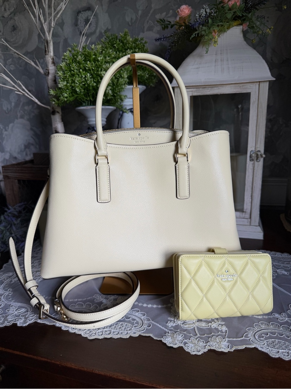 NWT Kate Spade Lemon Fond Thompson Street Delicate Pebble Leather Satchel Wallet